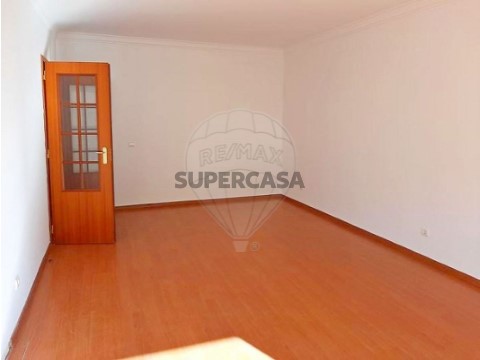 Apartamento T2 em Alto do Seixalinho, Santo André e Verderena, Barreiro