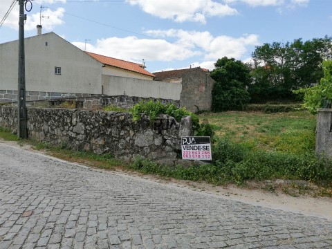 Terreno Urbano em Mangualde, Mesquitela e Cunha Alta, Mangualde