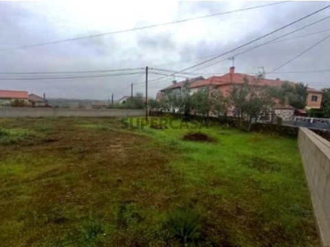 Lote na Rua Bairro das Lages, Molelos