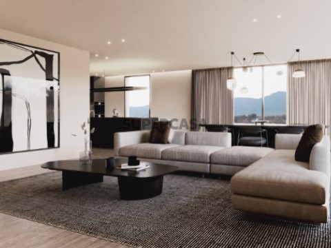 Apartamento T4 em Tondela e Nandufe, Tondela