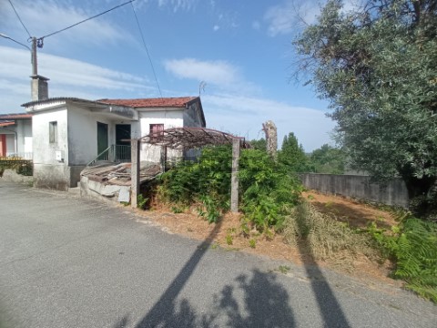 Moradia T2 em Campo, Viseu