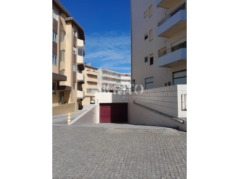 Garagem em Beiriz, Póvoa de Varzim