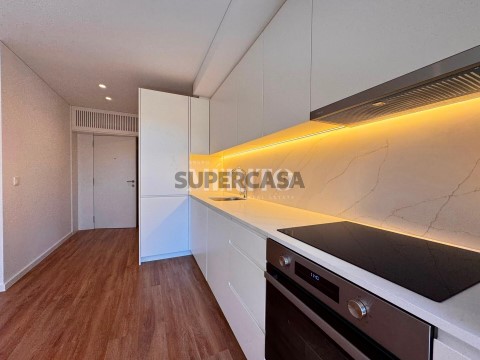 Apartamento T3 em Creixomil, Guimarães