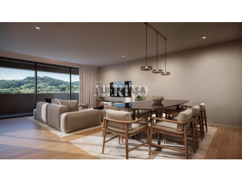 Apartamento 3 habitaciones en Urgezes, Guimarães
