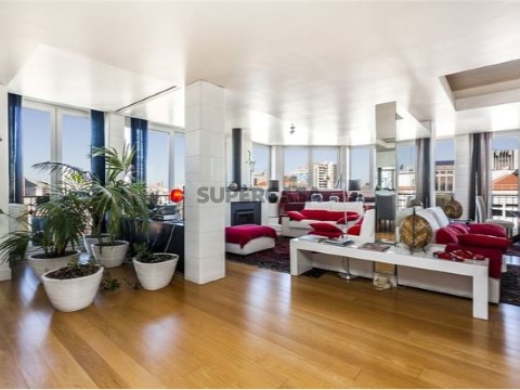 sala com vista 360º
