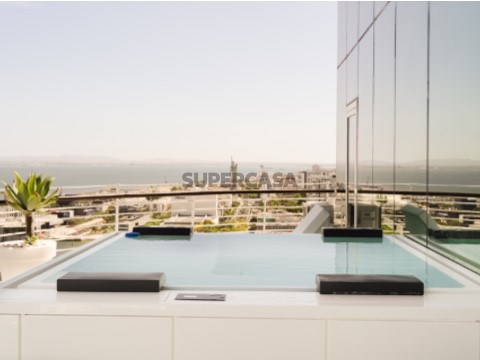 Terraço com 42m2 com Hidromassagem vista direta mar