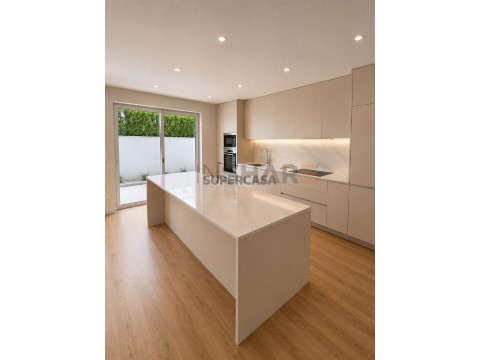 Moradia T3 em Loureira, Vila Verde
