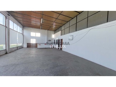 Comercial em Caia, São Pedro e Alcáçova, Elvas