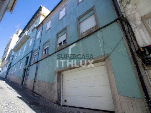 Apartamento T6 em Covilhã e Canhoso, Covilhã