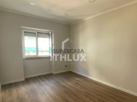 Apartamento T2 em Sacavém e Prior Velho, Loures