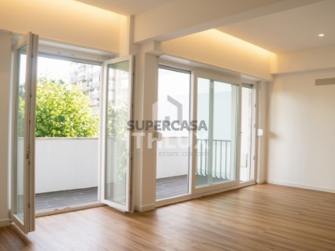 Apartamento T3 em Carnaxide e Queijas, Oeiras