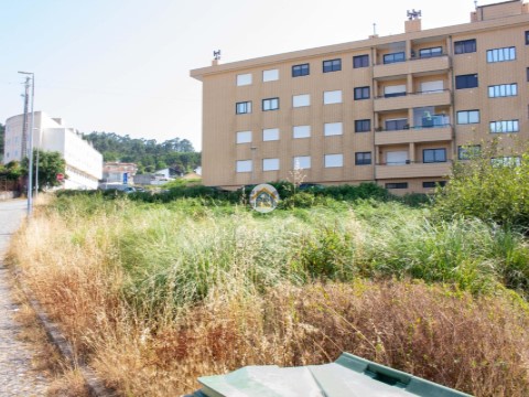 Terreno em Mozelos, Santa Maria da Feira