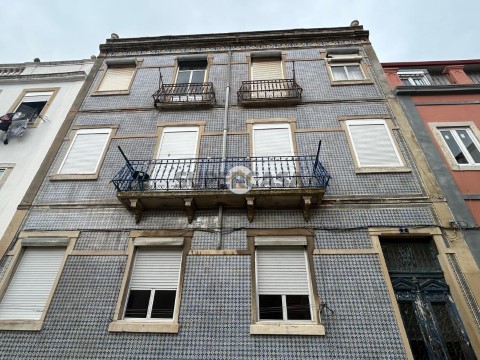 Apartamento T2 em Alcântara, Lisboa