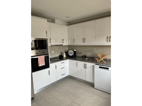 Apartamento T3 em Santa Joana, Aveiro