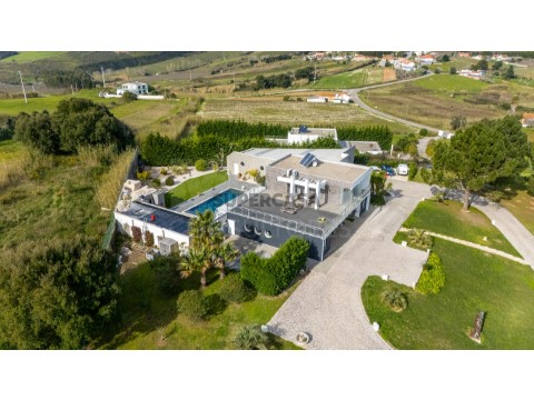 Moradia T4 em Carvalhal, Bombarral