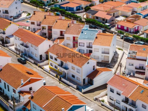 Moradia T3 em Ferrel, Peniche