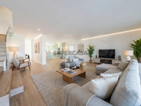 Moradia T5 em Atouguia da Baleia, Peniche