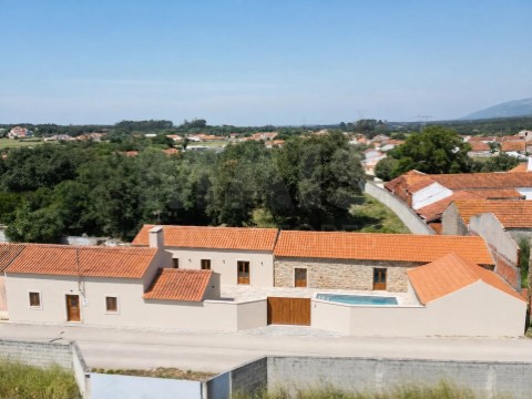 Moradia T2 em Turquel, Alcobaça
