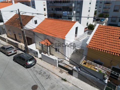 Moradia T3 em Santo Onofre e Serra do Bouro, Caldas da Rainha