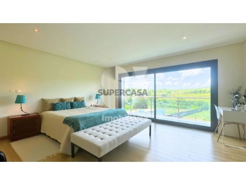 Moradia T3 em Carvoeira e Carmões, Torres Vedras