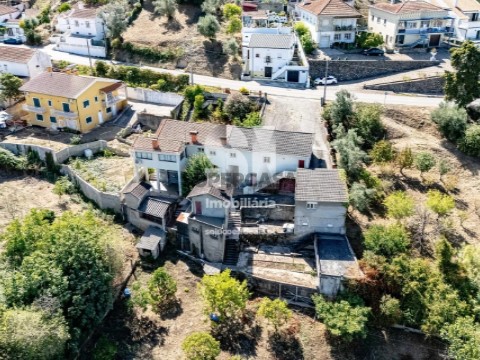Moradia T6 em Santa Clara e Castelo Viegas, Coimbra