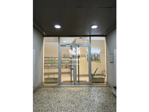 Escritório em Sé Nova, Santa Cruz, Almedina e São Bartolomeu, Coimbra
