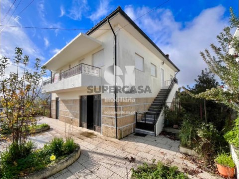 Moradia T4 em Alijó, Alijó