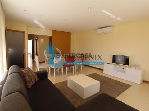 Moradia T3 em Albufeira e Olhos de Água, Albufeira