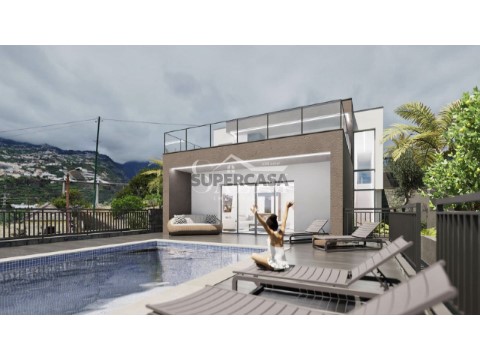 Moradia T3 em Travessa das Quebradas de Baixo, São Martinho