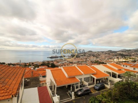 Apartamento T2 em Santa Maria Maior, Funchal