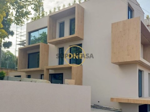 Apartamento T2 em São Martinho, Funchal