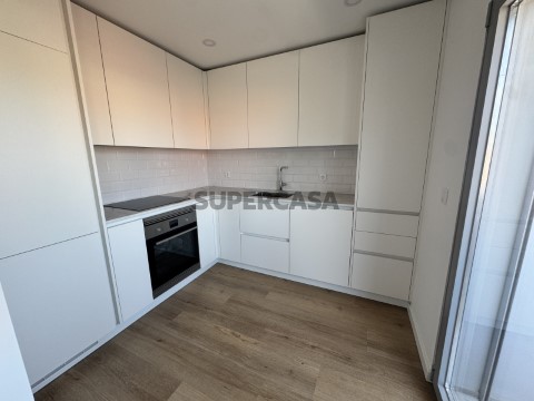 Duplex T2+1_Qt. do Conde_Adriana Carvalho_LATIFI (1)
