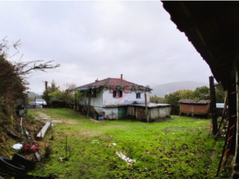 Moradia T2 em Portela, Monção