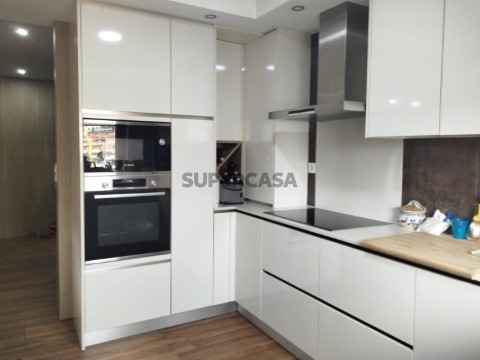 Apartamento T5 Duplex na Rua João Marcos, Arca e Ponte de Lima