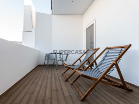 W5164C - Apartamento T2 em Ponta Delgada, Açores