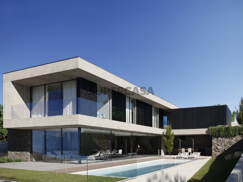 Moradia individual com piscina e com excelentes vistas em Vila Nova de Cerveira