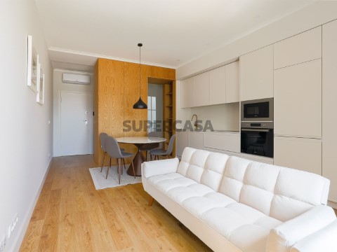 New build 2 bedroom flat with terrace, equipped and furnished, in S. Vítor in Braga - for rent