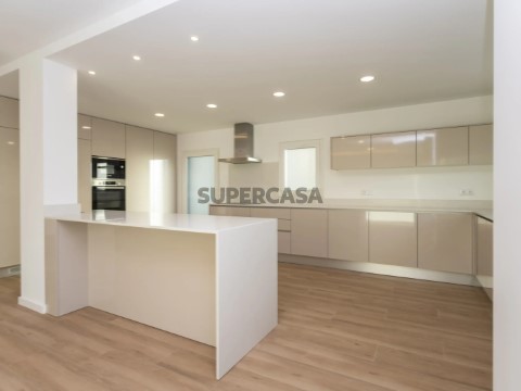 Moradia T3 em Caparica e Trafaria, Almada
