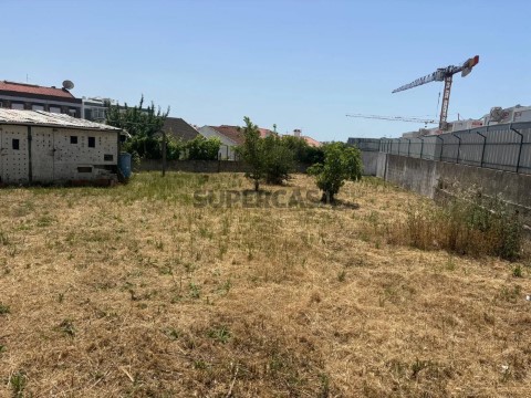 Terreno Urbano em Caparica e Trafaria, Almada