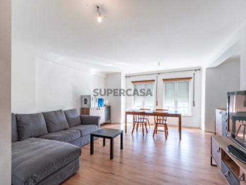 Apartamento T3 - Vila Lusitano -24
