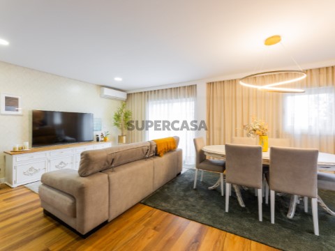 Sala de estar e de jantar
