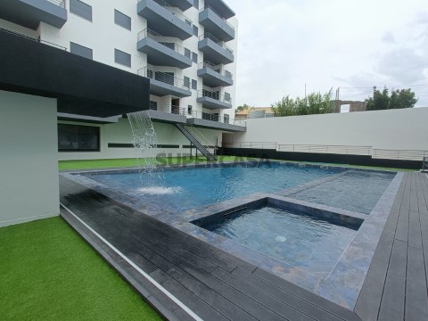 Condomínio #Apartamento T3#Quelfes#Olhão#CASASDOSOTAVENTO