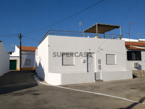 MORADIA