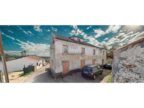 Moradia para recuperar Santa Catarina Tomar
