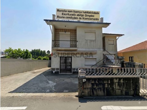 moradia Rio Meão