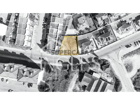 Terreno em Cidade de Santarém, Santarém