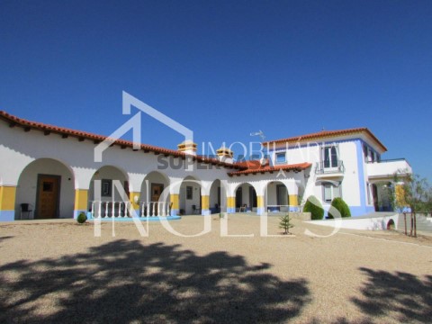 Quinta T11 em Raposa, Almeirim