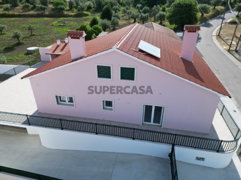 House for sale in Tomar