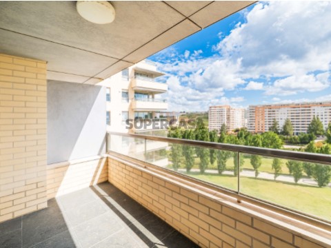 APARTAMENTO T4 NO LUMIAR - HERA RESIDENCES