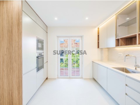 APARTAMENTO T4 BELOURA - SINTRA